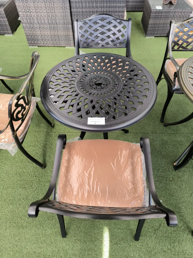 Alumínium asztal 78x78 + szék fekete + párna (651BL)